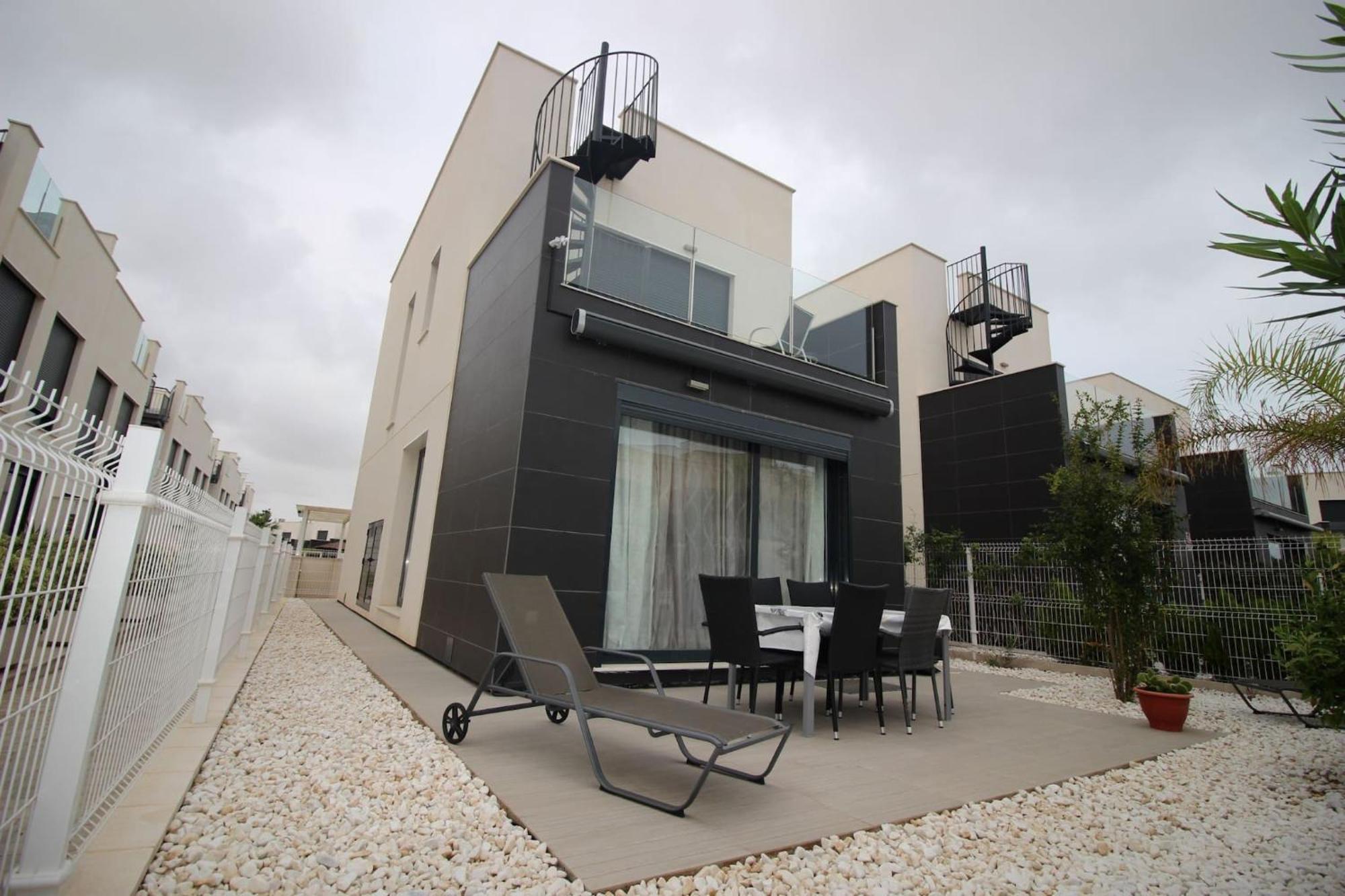 Villa Tindra Torrevieja Exteriör bild
