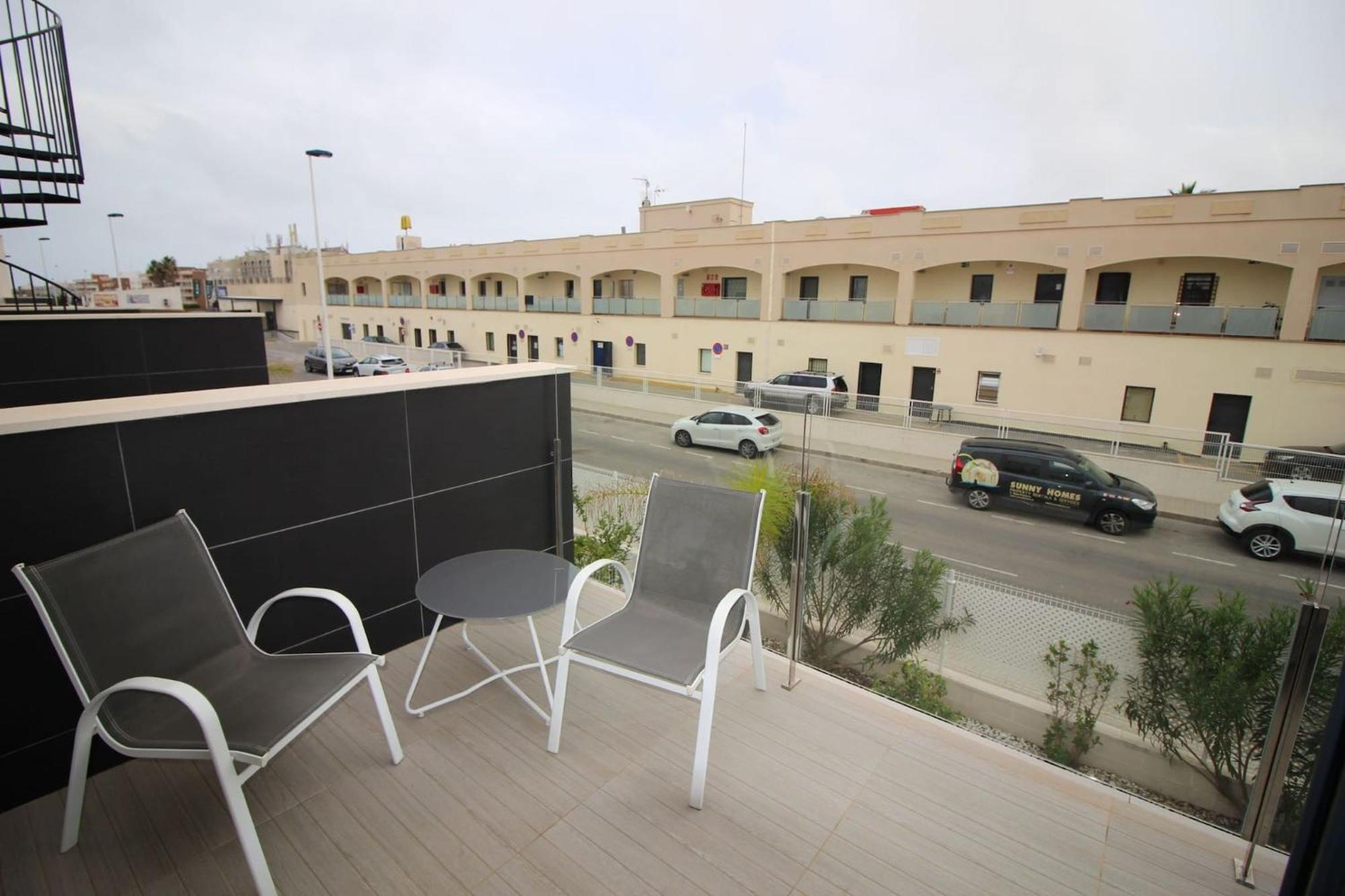 Villa Tindra Torrevieja Exteriör bild