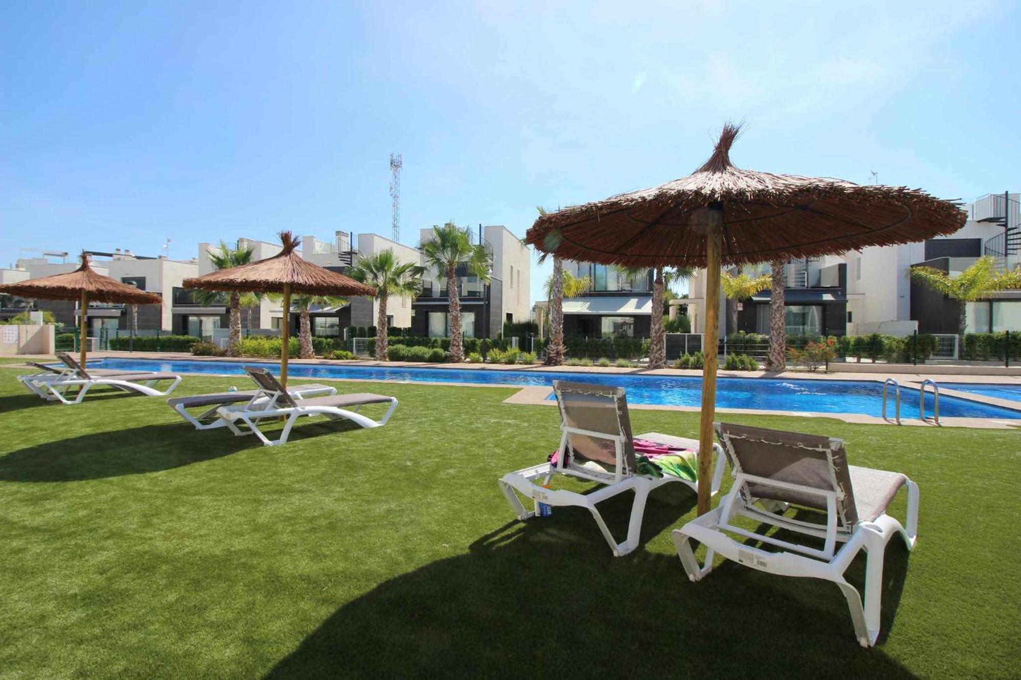 Villa Tindra Torrevieja Exteriör bild